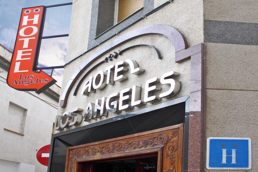 Hotel Los Angeles Figueras Extérieur photo